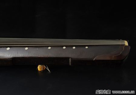 明&middot;王福厂旧藏仲尼式古琴