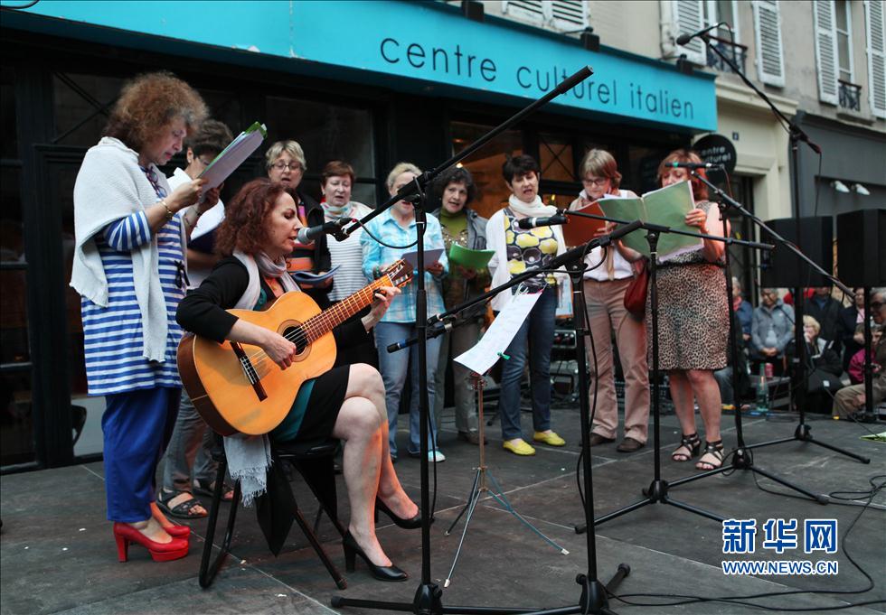 巴黎：音乐迎夏至