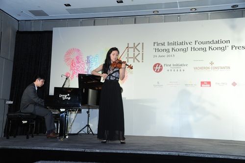 小提琴家文薇出席“灿烂香港”领贤慈善基金活动