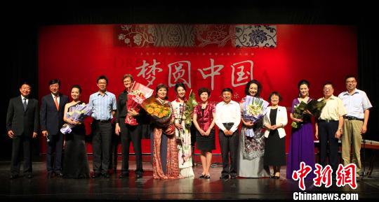 二胡演奏家马晓晖领衔助力上海侨界文化名人展演