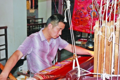 南京市的非遗“金陵琴派”代表性传承人