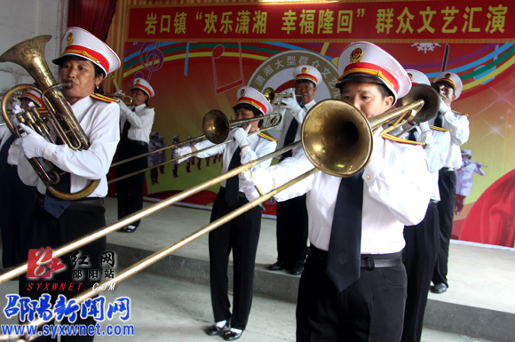 群众乐器大赛现场