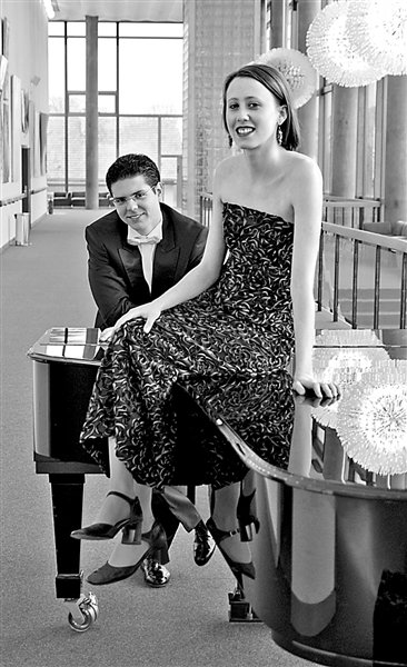 克罗地亚钢琴家组合献演保利艺术讲堂