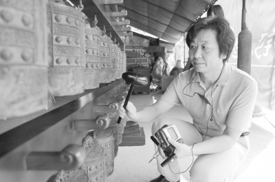 武音副院李幼平16年潜心仿制北宋王朝宫廷乐器