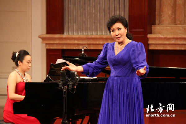 王菁菁钢琴艺术指导音乐会在津举行