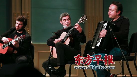 巴西吉他大师马可·佩雷拉的巴西民族音乐元素