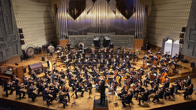 第二届中国(北京)国际提琴及琴弓制作比赛作品展开幕