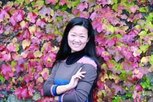 工作25年，前11年杨俐嘉老师是一位热爱学生、热爱课堂的优秀音乐教师，后14年杨俐嘉老师是一位热爱老师、热爱教研工作的优秀教研员。