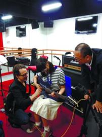 晨报记者 杨虹 贾丽莉