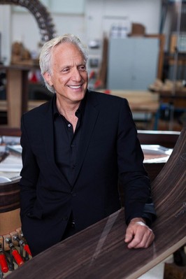 美国知名家具设计师与艺术家达科塔.杰克逊