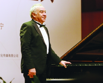 观看大师级演出 观众也相当专业