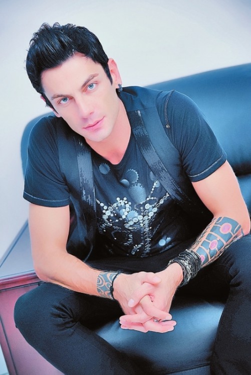 天才钢琴演奏家马克西姆12月昆明上演真人版“节奏大师”