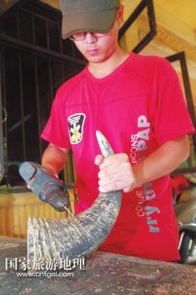 广西柳州:青春在民族乐器上跳动