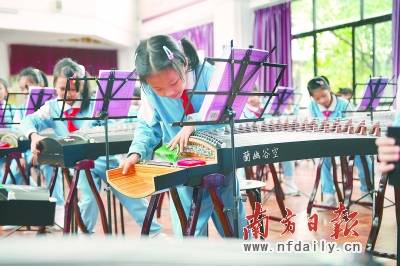 新沙溪人子女特色古筝音乐修身学堂正式起航。