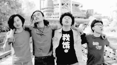 failed: “吉他一出，姑娘全扑”