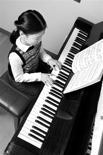 一股&ldquo;暗流&rdquo;涌入国内 旧琴翻新冒充原装