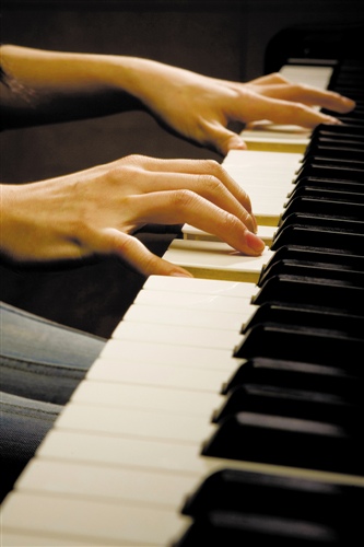 二手钢琴“变身”记