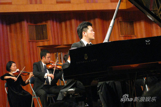 薛啸秋钢琴演奏