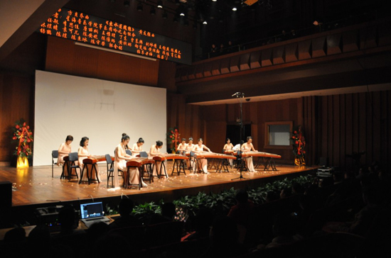 筝演奏家陈蔚旻 携岭之南古筝团亮相上海古筝周