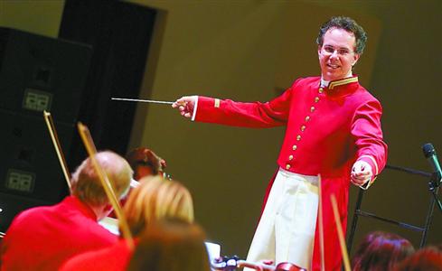 晚报记者 李佳杰 报道