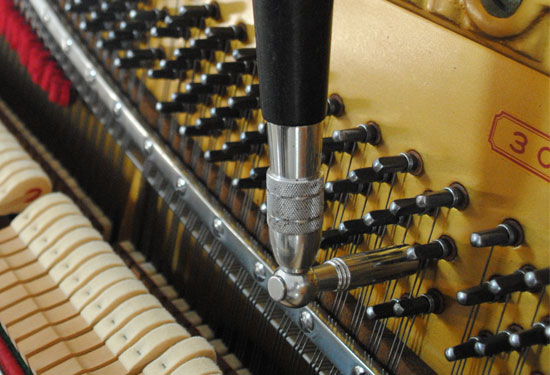 教你如何正确看待钢琴调律