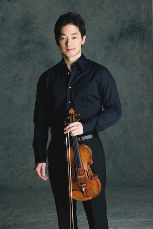 日本郎朗小提琴家五岛龙将来津 才华横溢受青