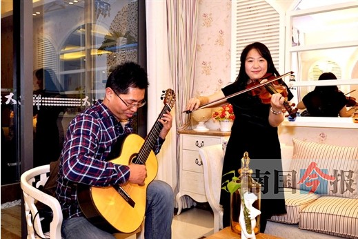 六弦琴韵奏响新年乐章 吉他主题音乐会在柳州举行