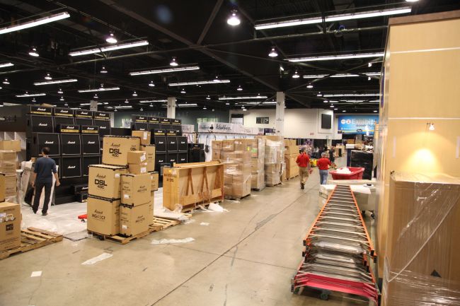 来欣赏年度盛会盛事“2014 NAMM乐器展览会”