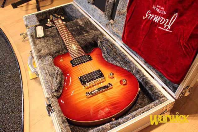 最华丽的感官冲击 Framus七弦定制版吉他