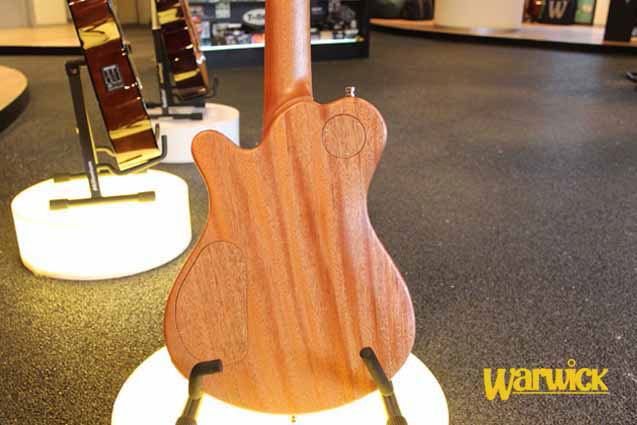 最华丽的感官冲击 Framus七弦定制版吉他