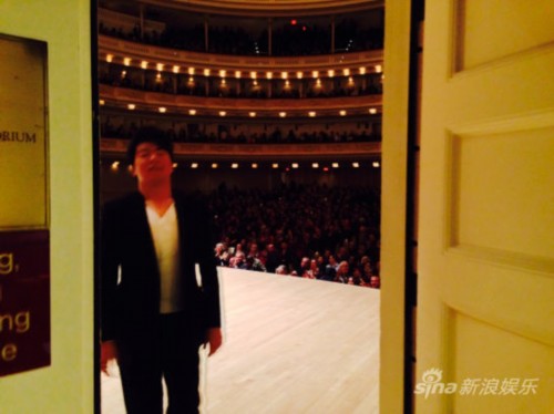 郎朗出席卡内基音乐会 推广春节文化