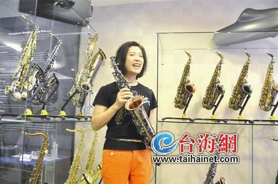 &ldquo;陈云林获赠的乐器是我们产的&rdquo;