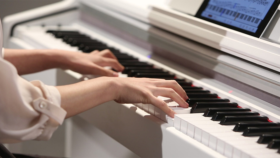 壹枱智能钢琴：让乐器之王触网