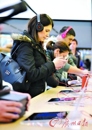 音乐风云榜年度盛典:韩磊大赞吉克隽逸和吴莫愁