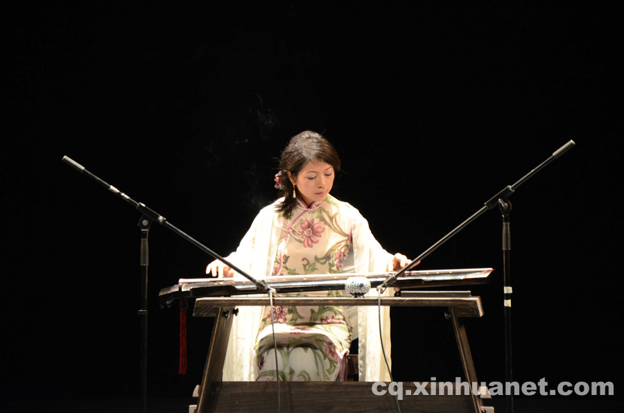 “山水清音—聂晖古琴赏析会”在重庆大学举行