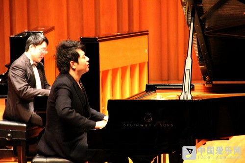郎朗：别让孩子见到琴像见到鬼 - 123爱乐网 - 7928934c-20e9-40b7-9312-d73ee9c28cb1.jpg