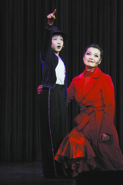 音乐剧&ldquo;妈妈&rdquo;释放催泪弹