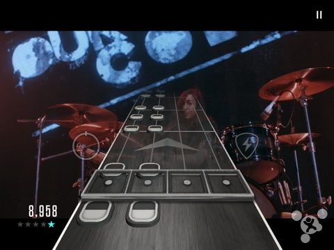 和偶像一起来一场LIVE吧：《吉他英雄LIVE》