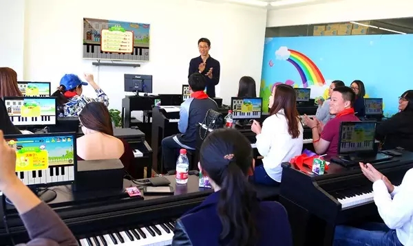 The ONE智能钢琴发布会落幕 产品将在2015年11月5日上线京东众筹