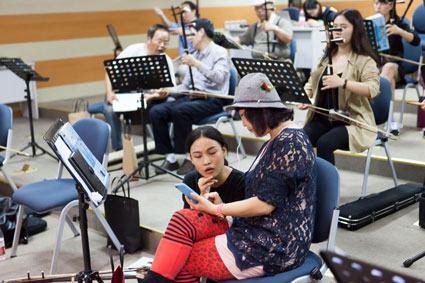 浙江启动首届“名师讲堂”二胡大师班