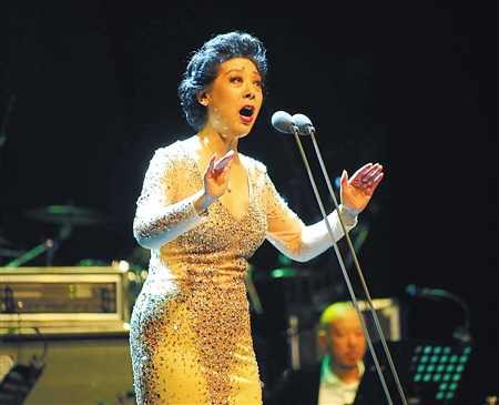 关牧村从艺四十五周年纪念音乐会举行