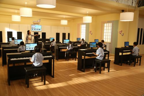 全新的商业模式，万众创业的一站式解决方案