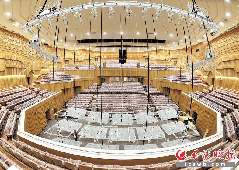 长沙音乐厅陆续交付 2000万元乐器之王揭开面纱 - 神州乐器网新闻