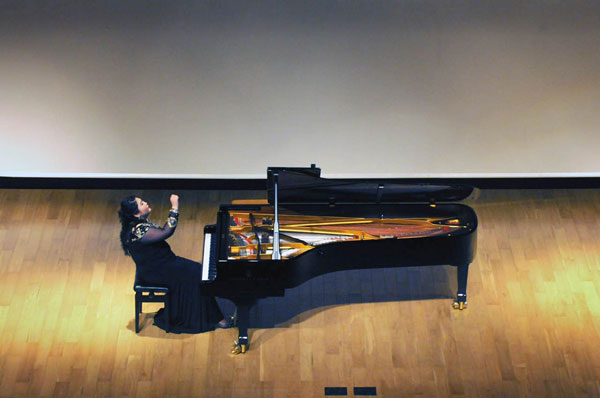 钢琴女王田佳鑫音乐会奏响北京