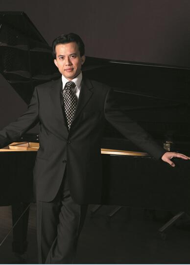 著名钢琴家唐哲公开课在京举行