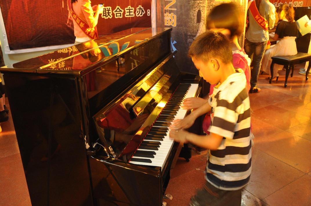 那一年，我们一起走过的乐器展