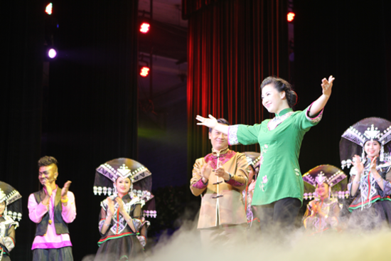 王丽达汤子星联袂音乐剧 《山歌好比春江水》