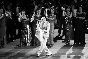 谢幕，向金湘致意！