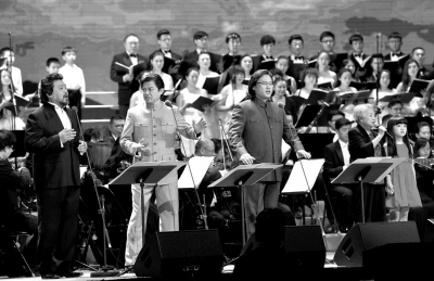 三高齐聚“英雄”音乐会 9旬歌唱家助阵