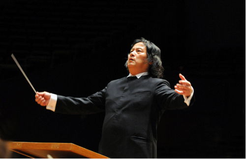 汤沐海：浸泡在舞台里玩儿的就是歌剧艺术